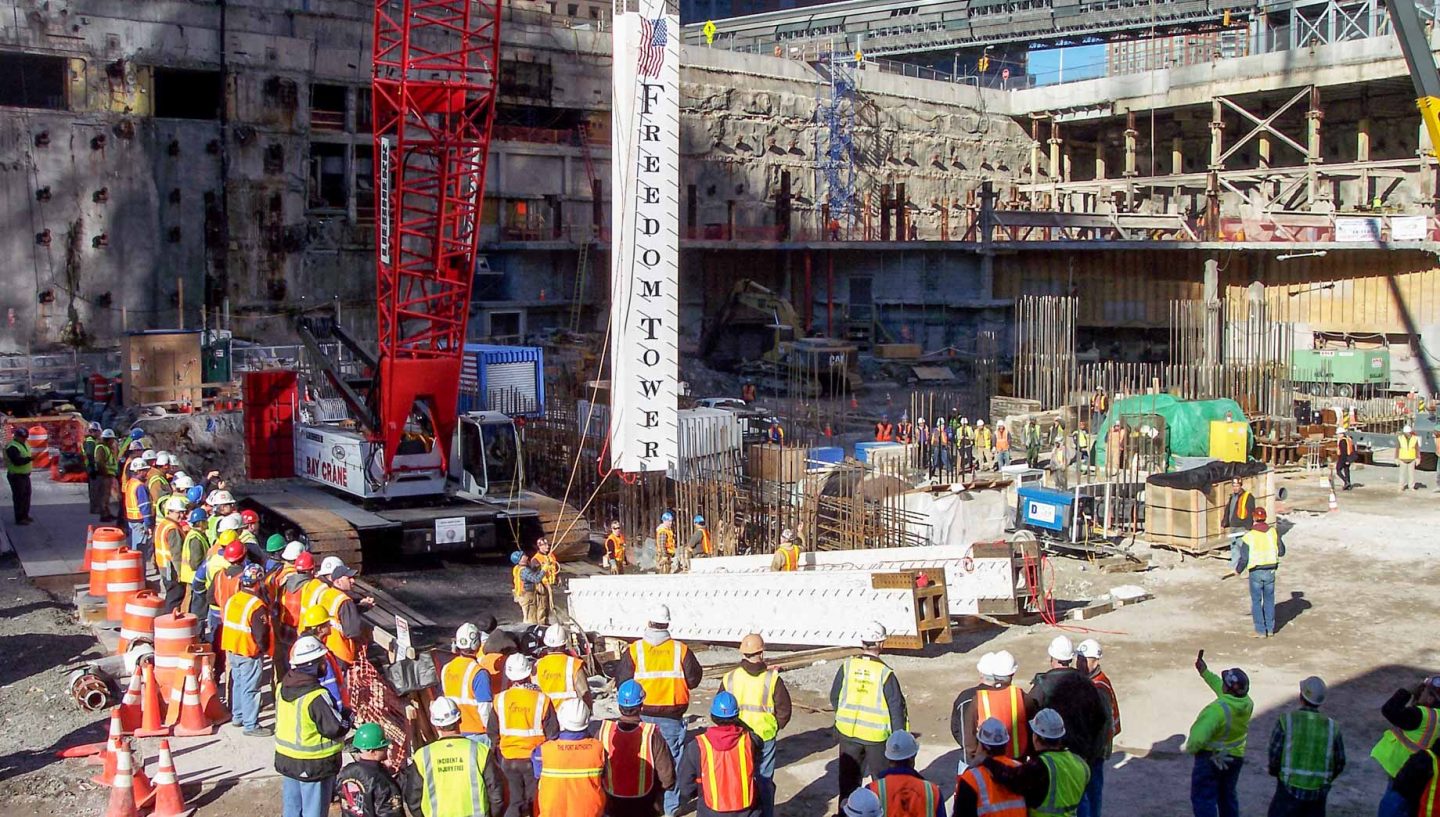 Crane at freedom tower site